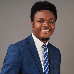 Andrew Eze, Formation